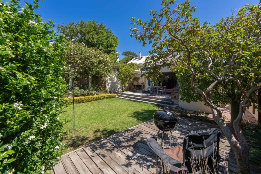 3 Bedroom Property for Sale in Higgovale Western Cape